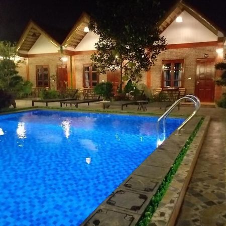 Tamcoc Mr. Cau Homestay نينه بينه المظهر الخارجي الصورة
